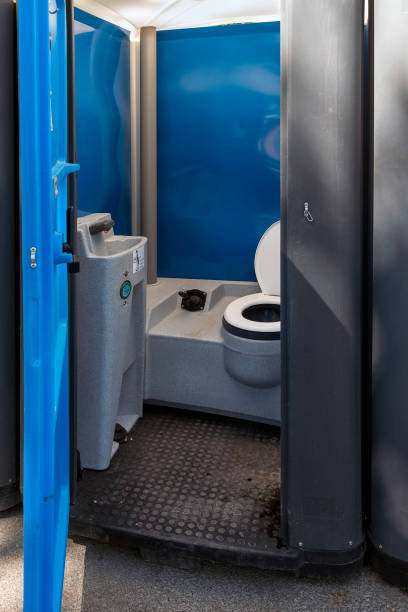 Affordable portable toilet rental in Gwinn, MI